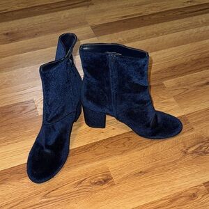 American Eagle Outfitters Navy Velvet Heeled Boots
